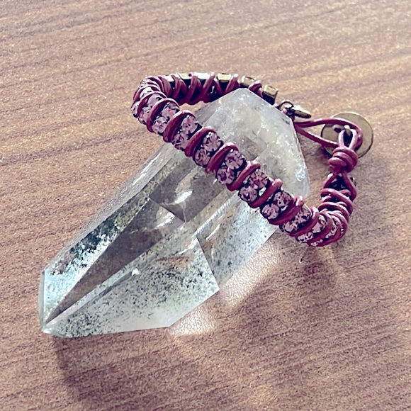 Fossil Pink Leather Bracelet With Crystals - Picture 5 of 6